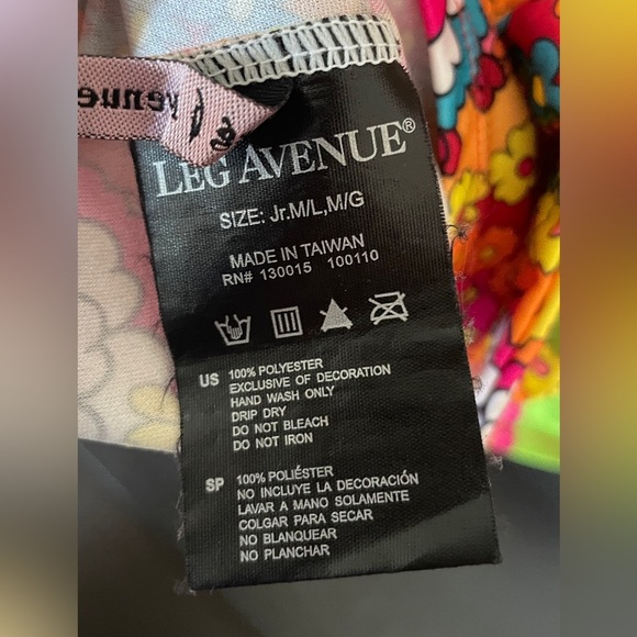 Leg Avenue Retro Bell Sleeved Dress with Headband - Size Small - Picture 3 of 4